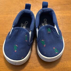 OshKosh B'gosh rare Kids Blue Slip-On Sneakers